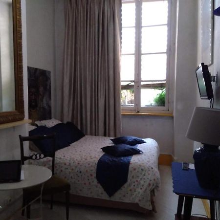 Chambres Les Soyeuses ลียง ภายนอก รูปภาพ