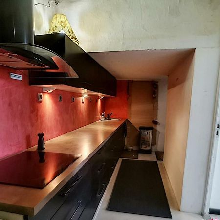 Chambres Les Soyeuses ลียง ภายนอก รูปภาพ