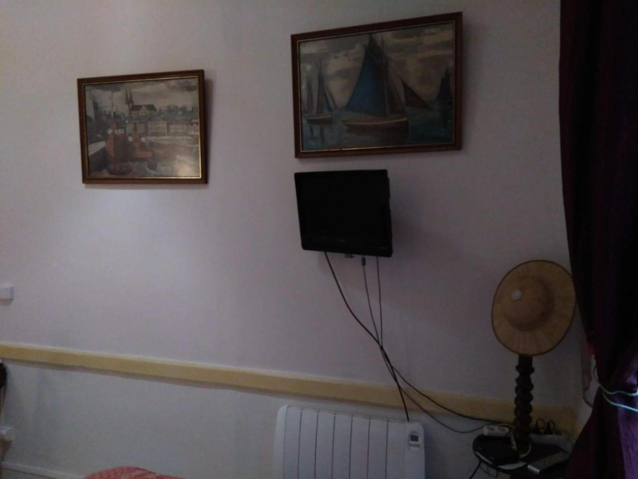 Chambres Les Soyeuses ลียง ภายนอก รูปภาพ