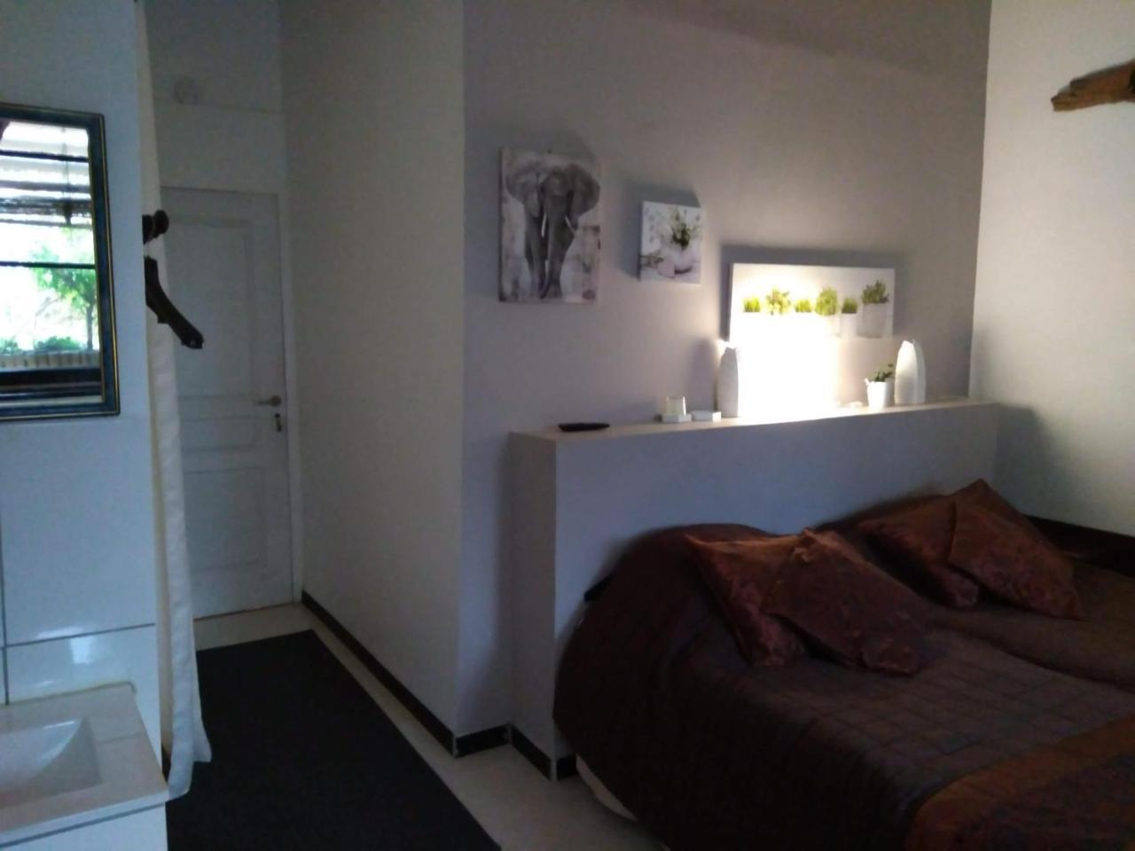 Chambres Les Soyeuses ลียง ภายนอก รูปภาพ