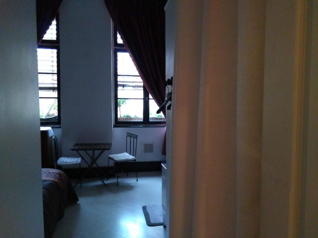 Chambres Les Soyeuses ลียง ภายนอก รูปภาพ